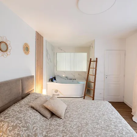 News ! Loft Movie Station Champagne Apartment *